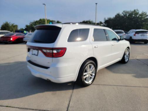 White Knuckle Clearcoat 2023 Dodge Durango GT