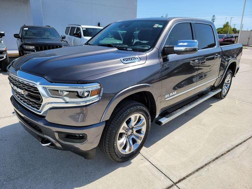 Granite Crystal Clearcoat Metallic 2023 RAM 1500 Limited