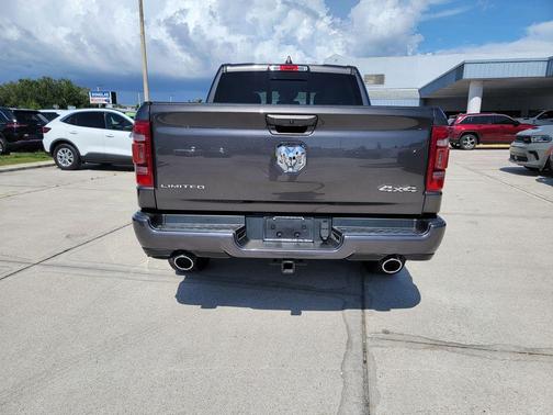 Granite Crystal Clearcoat Metallic 2023 RAM 1500 Limited