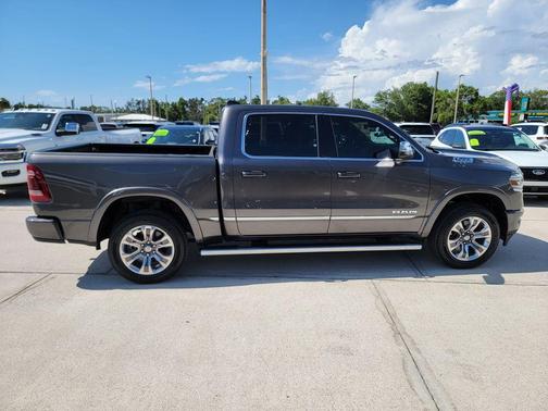 Granite Crystal Clearcoat Metallic 2023 RAM 1500 Limited