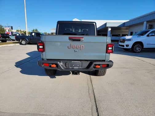 Anvil Clearcoat 2026 Jeep Gladiator Mojave