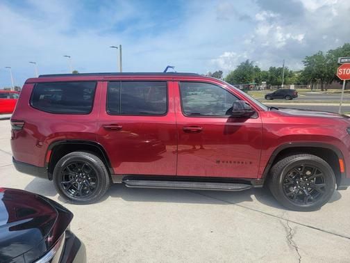 Velvet Red Pearlcoat 2025 Jeep Wagoneer Series II