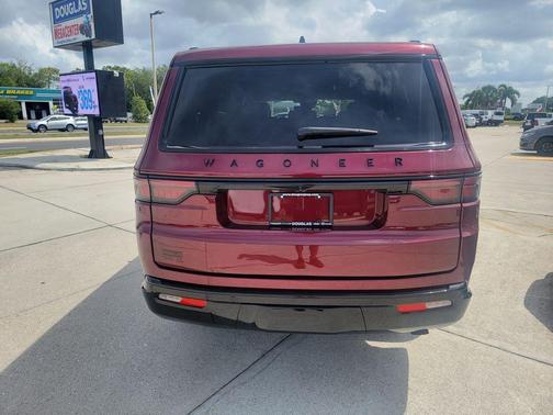 Velvet Red Pearlcoat 2025 Jeep Wagoneer Series II