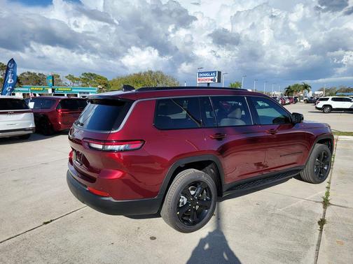 Velvet Red Pearlcoat 2026 Jeep Grand Cherokee L Limited