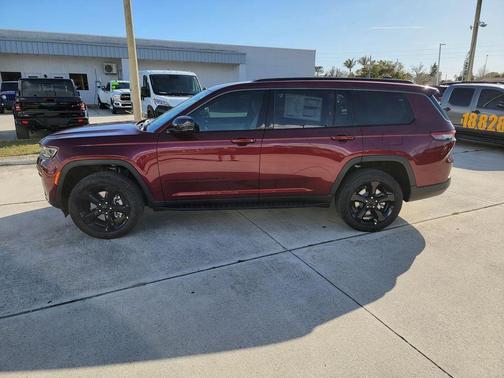 Velvet Red Pearlcoat 2026 Jeep Grand Cherokee L Limited