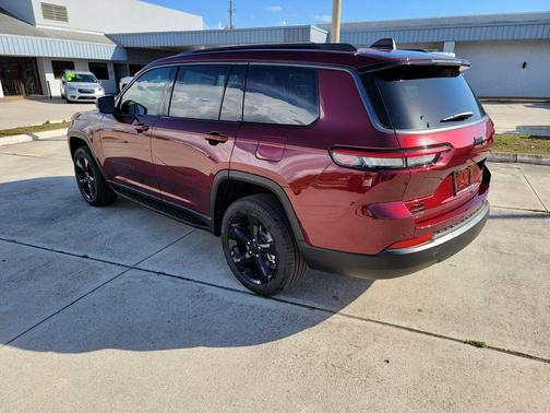 Velvet Red Pearlcoat 2026 Jeep Grand Cherokee L Limited