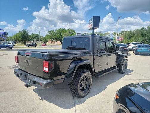 Black Clearcoat 2023 Jeep Gladiator Sport