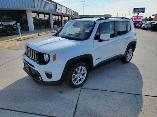 Alpine White Clearcoat 2019 Jeep Renegade Latitude