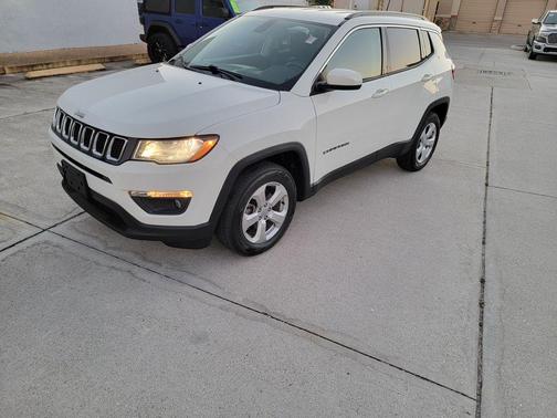 White Clearcoat 2020 Jeep Compass Latitude