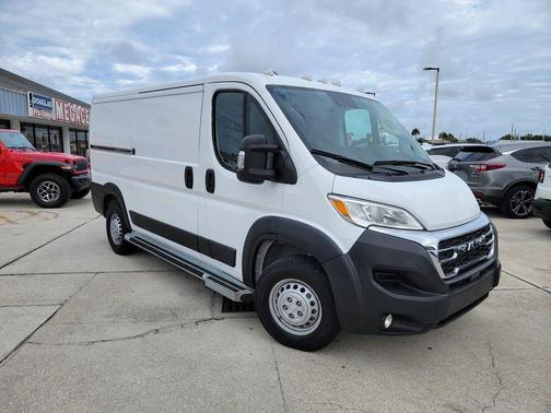 Bright White Clearcoat 2025 RAM ProMaster 2500 Base