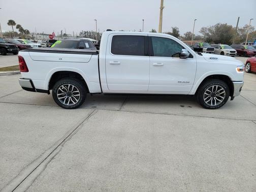 Bright White Clearcoat 2026 RAM 1500 Limited