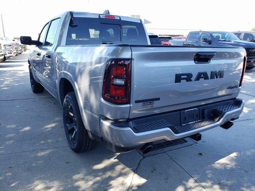 Billet Silver Metallic Clearcoat 2026 RAM 1500 Big Horn/Lone Star