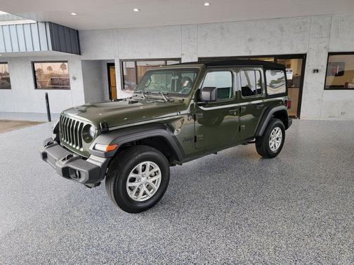 Sarge Green Clearcoat 2023 Jeep Wrangler Sport