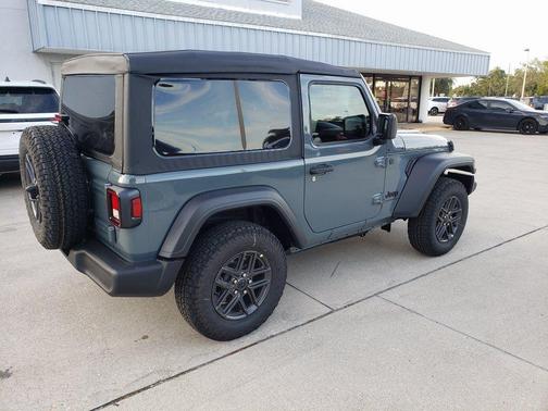 Anvil Clearcoat 2026 Jeep Wrangler Sport