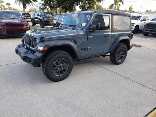 Anvil Clearcoat 2026 Jeep Wrangler Sport