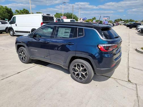 Fathom Blue Pearlcoat 2026 Jeep Compass Limited