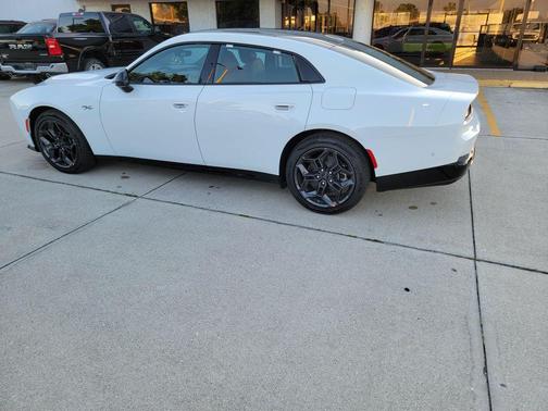 Bright White Clearcoat 2026 Dodge Charger R/T
