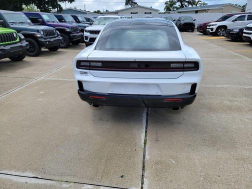 Bright White Clearcoat 2026 Dodge Charger R/T