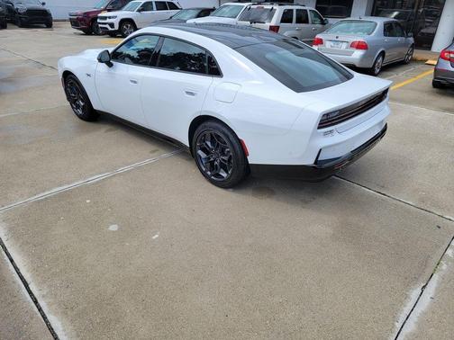 Bright White Clearcoat 2026 Dodge Charger R/T