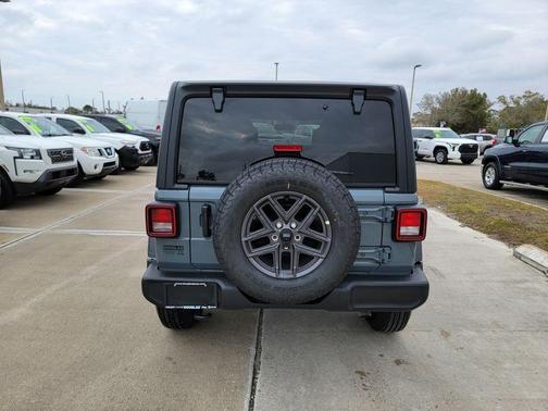 Anvil Clearcoat 2026 Jeep Wrangler Sport