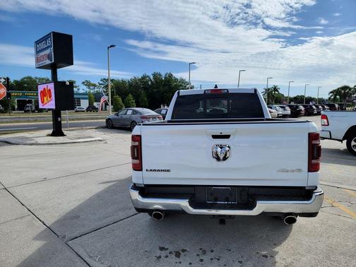 Bright White Clearcoat 2023 RAM 1500 Laramie