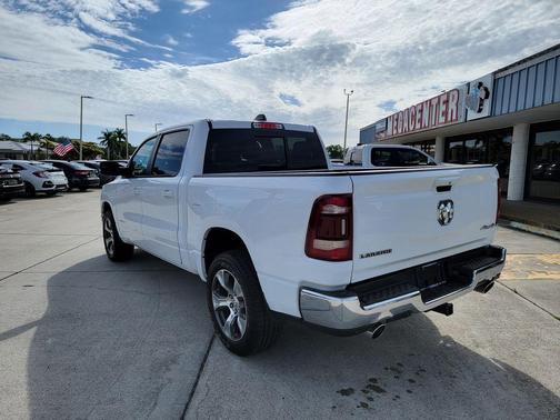Bright White Clearcoat 2023 RAM 1500 Laramie