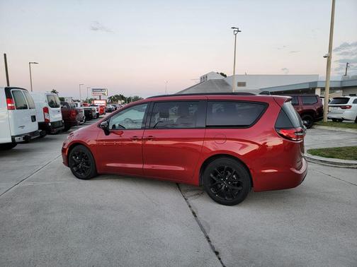 Red 2025 Chrysler Pacifica Limited