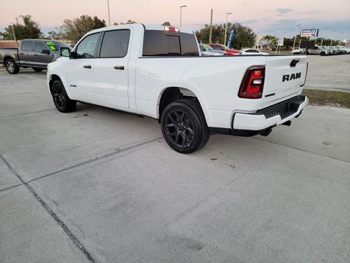 Bright White Clearcoat 2026 RAM 1500 Laramie