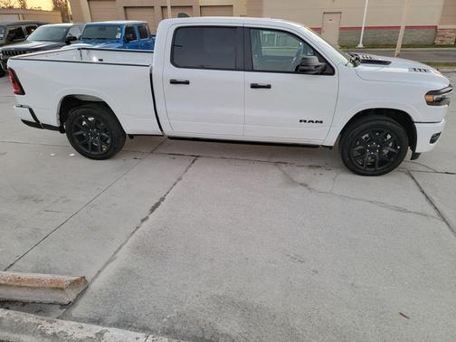 Bright White Clearcoat 2026 RAM 1500 Laramie