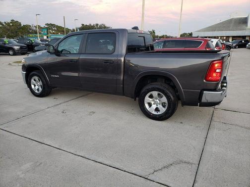Granite Crystal Clearcoat Metallic 2026 RAM 1500 Big Horn/Lone Star