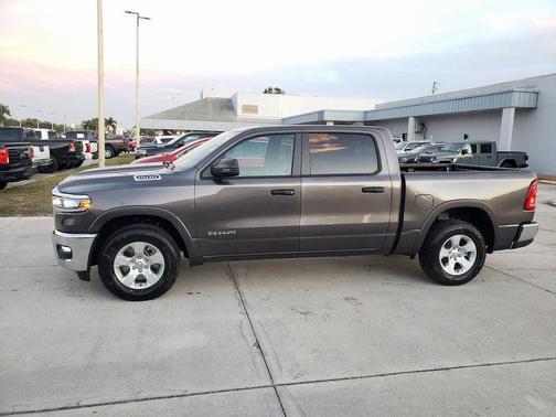 Granite Crystal Clearcoat Metallic 2026 RAM 1500 Big Horn/Lone Star