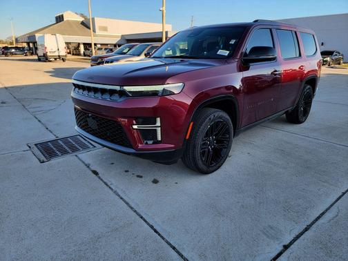 Velvet Red Pearlcoat 2026 Jeep Grand Wagoneer Limited Reserve