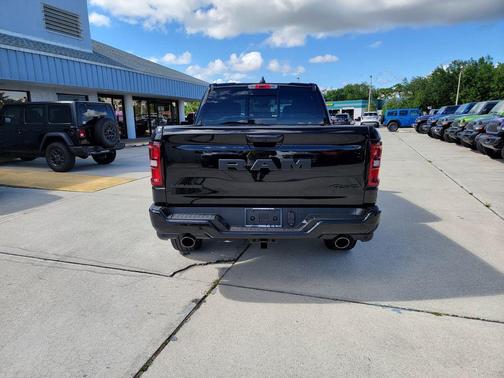 Diamond Black 2026 RAM 1500 Laramie