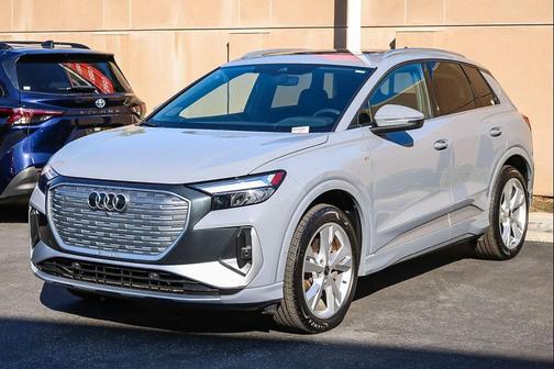2023 Audi Q4 e-tron Premium Plus 50 quattro