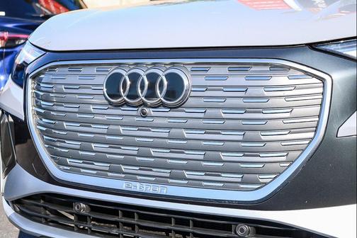 2023 Audi Q4 e-tron Premium Plus 50 quattro
