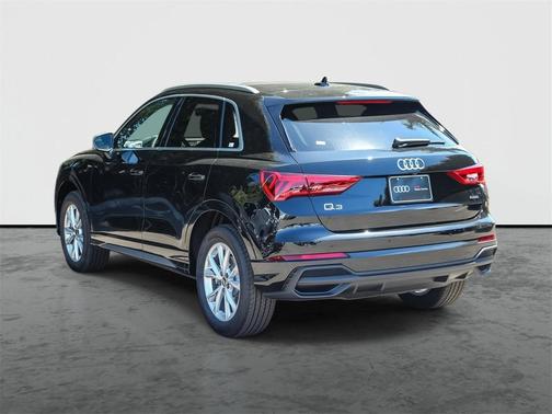 2025 Audi Q3 45 S line Premium Plus