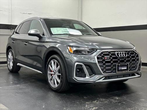 2025 Audi SQ5 3.0T Premium Plus
