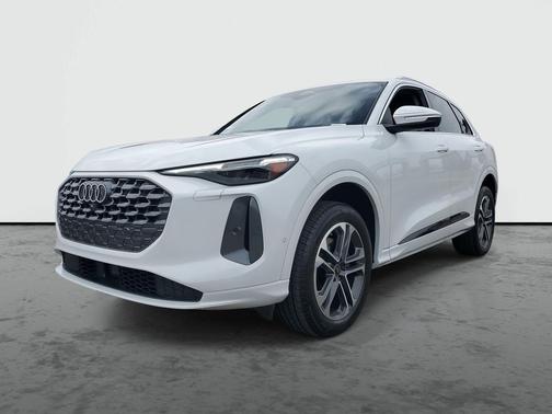 2025 Audi Q5 Premium Plus TFSI quattro S tronic