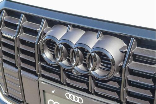 2025 Audi Q3 45 S line Premium Plus