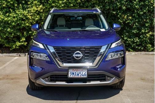 2022 Nissan Rogue SL