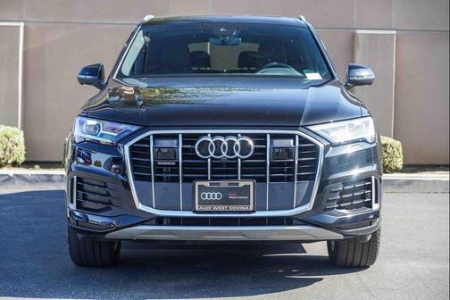 2023 Audi Q7 45 Premium