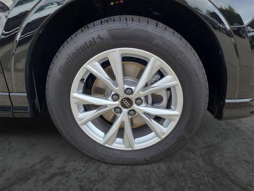 2025 Audi Q3 45 S line Premium Plus