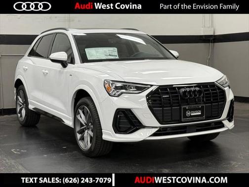 2025 Audi Q3 Premium 45 TFSI S line quattro Tiptronic