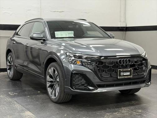 2025 Audi Q8 55 Premium Plus