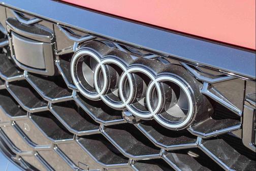 2025 Audi RS Q8 4.0T