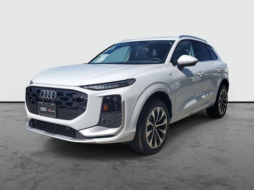 2026 Audi Q3 S line