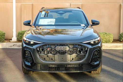2025 Audi SQ5 3.0T Premium Plus