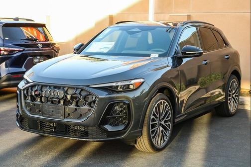 2025 Audi SQ5 3.0T Premium Plus