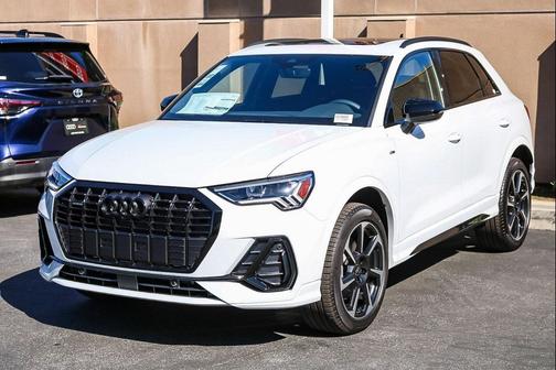 2025 Audi Q3 45 S line Premium Plus