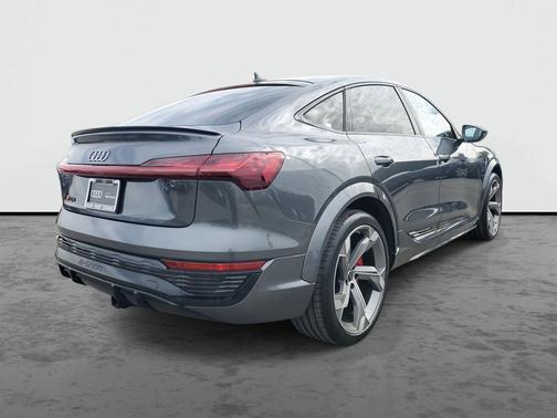 2024 Audi SQ8 4.0T Prestige